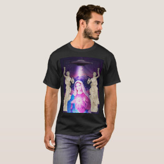 Camiseta Alienígena do santo