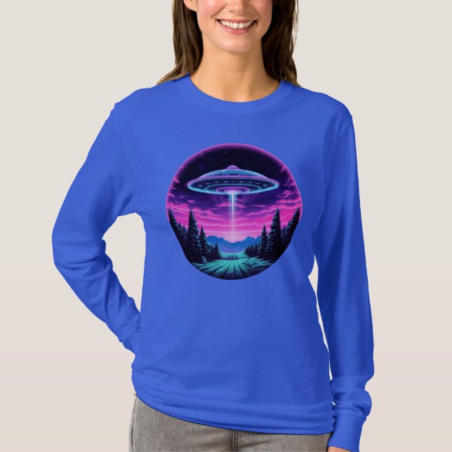 Camiseta Alienígena Espacial Retrofuturista (Frente)