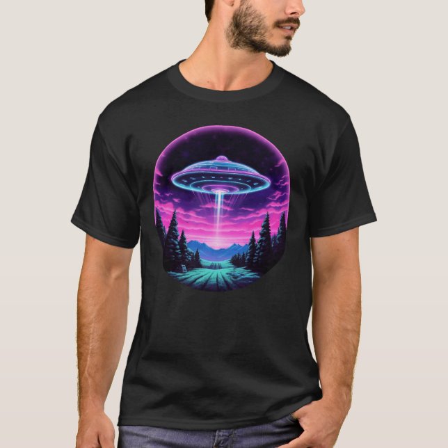 Camiseta Alienígena Espacial Retrofuturista (Frente)