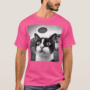 Camiseta Alienígena Invasão Selfie Black White Ufo Chaos