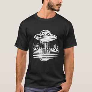 Camiseta Alienígena Preto e Branco em arte de IA de OVNI