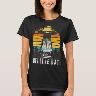 Camiseta Alienígena Ufo Acredita Que O Espachante De Rapto