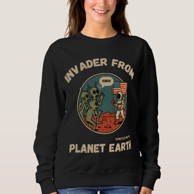 Camiseta Aliens engraçados e astronauta no espaço (Frente)