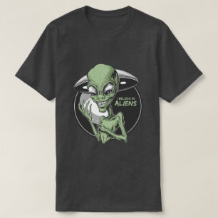 Camiseta Aliens - Eu acredito em Aliens