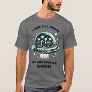 Camiseta Aliens Evitam Que A Terra Trave A Luz Do Espaçamen