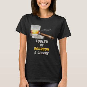 Camiseta Alimentado Por Bourbon e Charutos Masculino