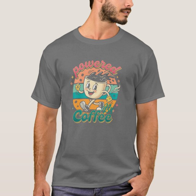 Camiseta Alimentado Por Café (Frente)