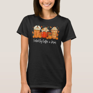 Camiseta Alimentado por Café e Jesus Pumpkin Spice Latte_1