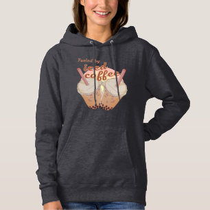 Camiseta alimentado por café gelado. presente de amantes de