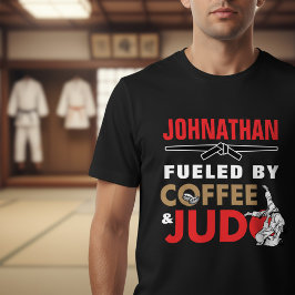 Camiseta Alimentado por Café & Judo Divertido Legal