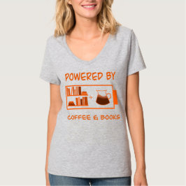 Camiseta Alimentado por Café & Livros