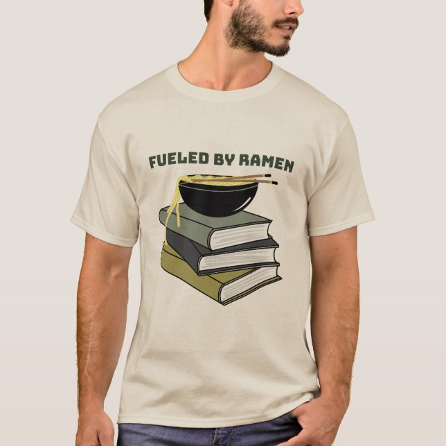Camiseta Alimentado por Ramen (Frente)