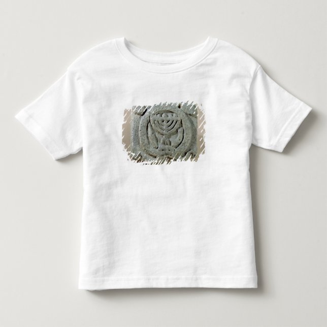 Camiseta Alivio que descreve um menorah (Frente)