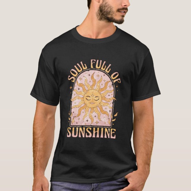 Camiseta Alma Cheia De Sol Lua E Mistério Celestial (Frente)