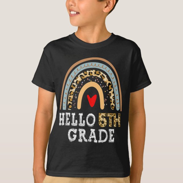 Camiseta Alô, 5, Leopardo, Arco-Íris De Volta Ao Chá Da Esc (Frente)