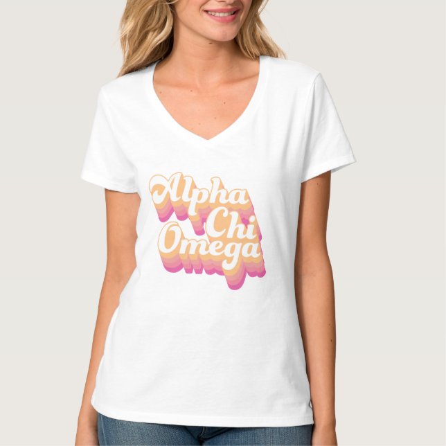 Camiseta Alpha Chi Omega | Fonte Groovy (Frente)