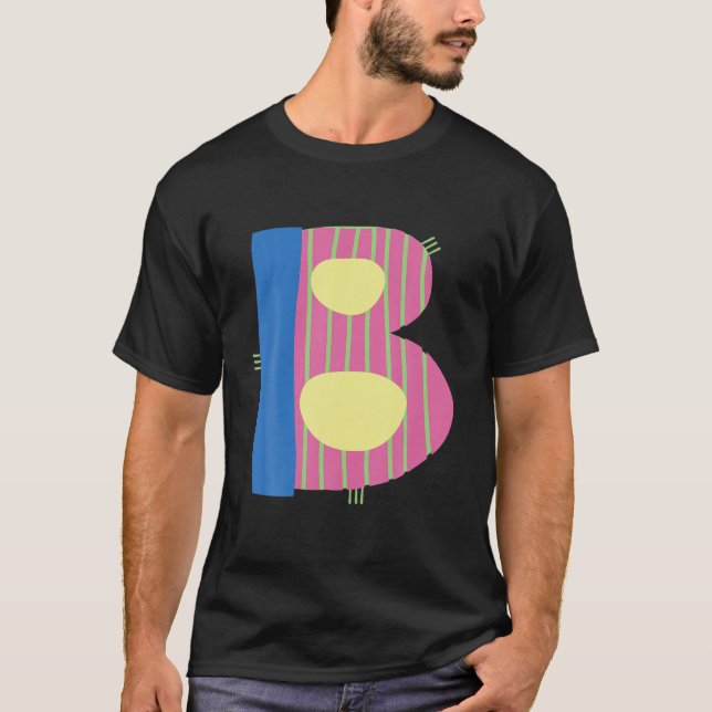 Camiseta Alphabet Whimsical - Letra B Tipografia - Caracter (Frente)