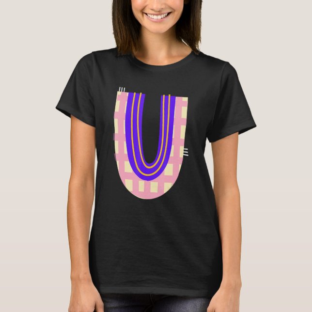 Camiseta Alphabet Whimsical - Letra U Tipografia - Caracter (Frente)