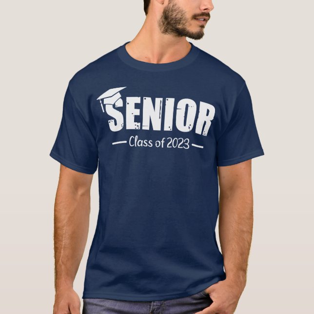 Camiseta Aluna da turma de formatura de 2023 com touca de g (Frente)