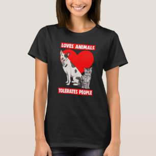 Camiseta Ama Animais Toleram Pessoas Pet Animal Love