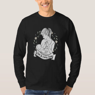 Camiseta Ama em Cada Gota Mãe Floral Boho Amamentação