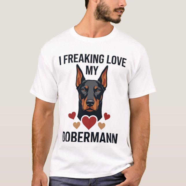 Camiseta Amando Dobermann Corações Vermelhos_1 (Frente)