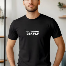 Amante da natureza em trilhas minimalistas