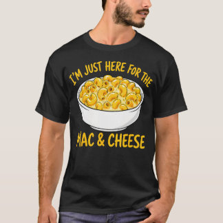 Camiseta Amante de Macarrão Estou Aqui Pelo Mac