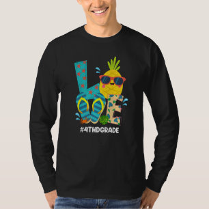 Camiseta Amar no 4º ano do último dia de meninos escolares