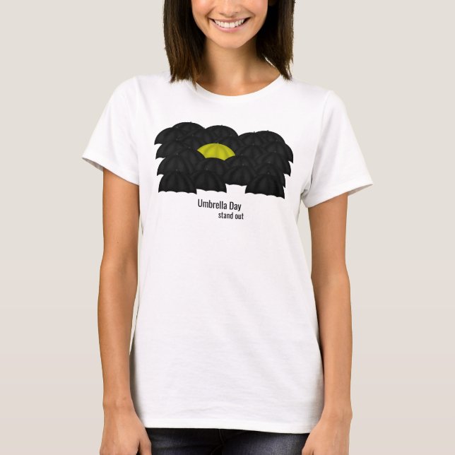 Camiseta Amarelo num Mar Negro de Guarda-chuvas (Frente)