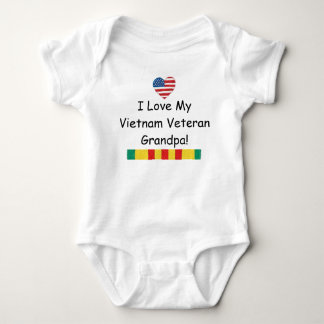 Camiseta Ame meu Bodysuit do vovô do veterano de Vietnam