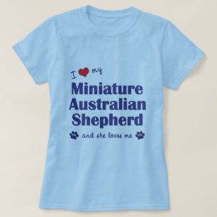 Camiseta Ame meu pastor australiano diminuto (o cão fêmea