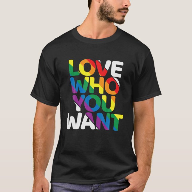 Camiseta Ame Quem Você Quer Que O Gay Rainbow Apoie A Igual (Frente)