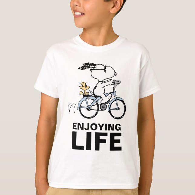 Camiseta Amendoins | Bicicleta Snoopy & Woodstock (Frente)