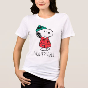 Camiseta Amendoins Casaco de inverno e chapéu de Snoopy