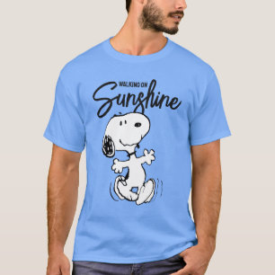 Camiseta Amendoins Dança Snoopy