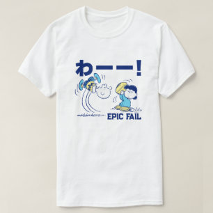 Camiseta Amendoins Futebol Charlie Brown e Lucy