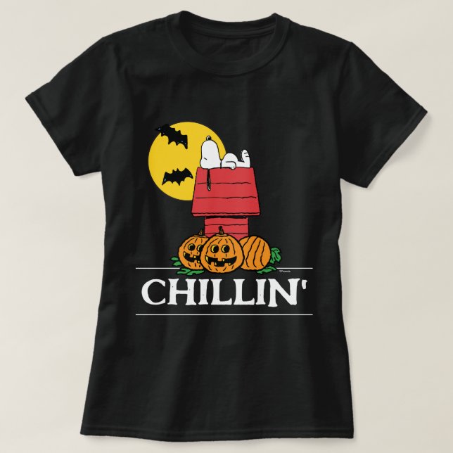 Camiseta Amendoins | Snoopy Halloween Doghouse (Frente do Design)