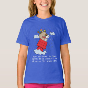Camiseta Amendoins Snoopy, o Ace Voador no Natal