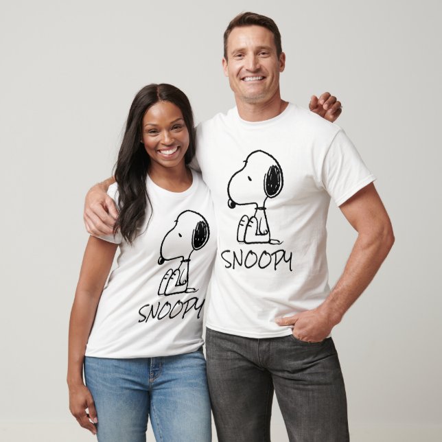 Camiseta Amendoins | Snoopy Olhando Para Baixo (Unissex)