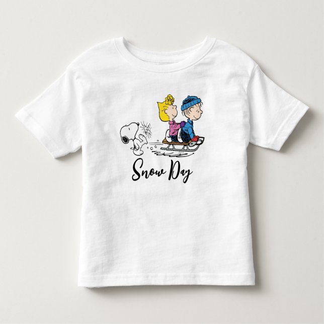 Camiseta Amendoins | Snoopy, Sally & Linus Sled Riding (Frente)