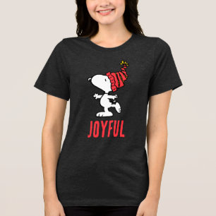 Camiseta Amendoins Snoopy Winter Beanie Boné