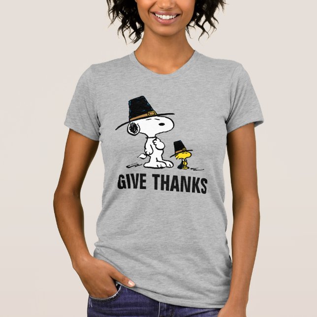 Camiseta Amendoins | Snoopy & Woodstock Pilgrim (Frente)