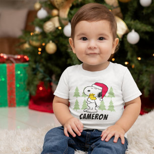 Camiseta Amendoins Snoopy & Woodstock Santa Claus Hug