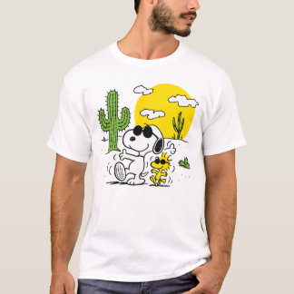 Camiseta Amendoins Verão Esnoopia e Woodstock