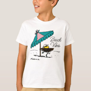 Camiseta Amendoins   Woodstock na praia