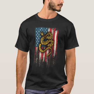 Camiseta América Flag com Rattlesnake