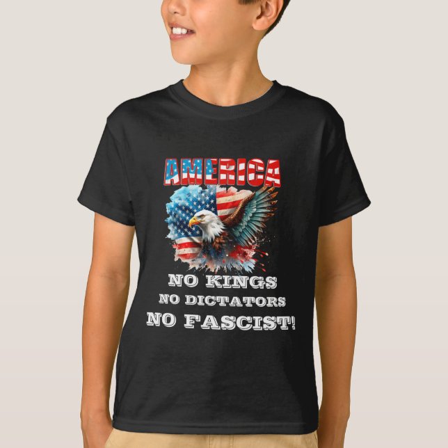 Camiseta America No Kings No Dictators No Fascist  (Frente)