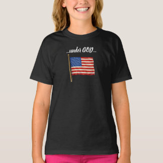 Camiseta América Sob Deus Fonte Branca