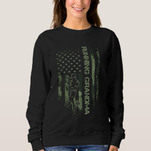 Camiseta American Camo Flag Orgulhoso Futebol da vovó S
